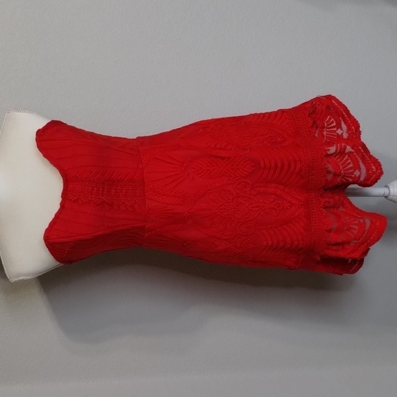 Forever 21 Contemporary Red Lace Strapless Dress Size Medium - Picture 1 of 10